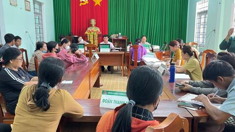 HỘI LIÊN HIỆP PHỤ NỮ XÃ AN HÒA, TỈNH GIA LAI TÍCH CỰC THAM GIA XỬ LÝ NỢ LÃI, NÂNG CAO HIỆU QUẢ QUẢN LÝ NGUỒN VỐN ỦY THÁC CỦA NGÂN HÀNG CHÍNH SÁCH XÃ HỘI